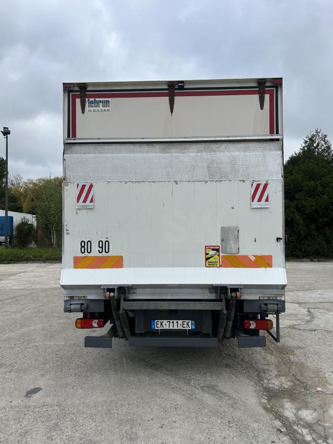 DAF LF 210 - Camion furgon: Foto 4 DAF LF 210 - Camion furgon: Foto 4