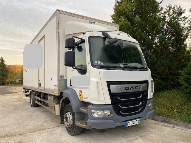 DAF LF 210 - Camion furgon: Foto 1 DAF LF 210 - Camion furgon: Foto 1