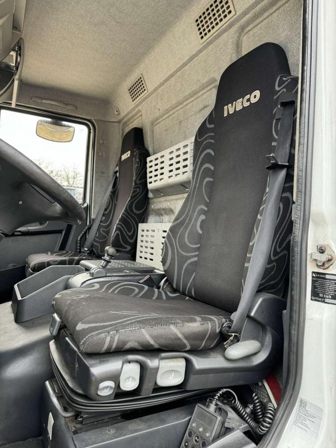 Iveco Eurocargo 160E30 - Camion frigider: Foto 3 Iveco Eurocargo 160E30 - Camion frigider: Foto 3