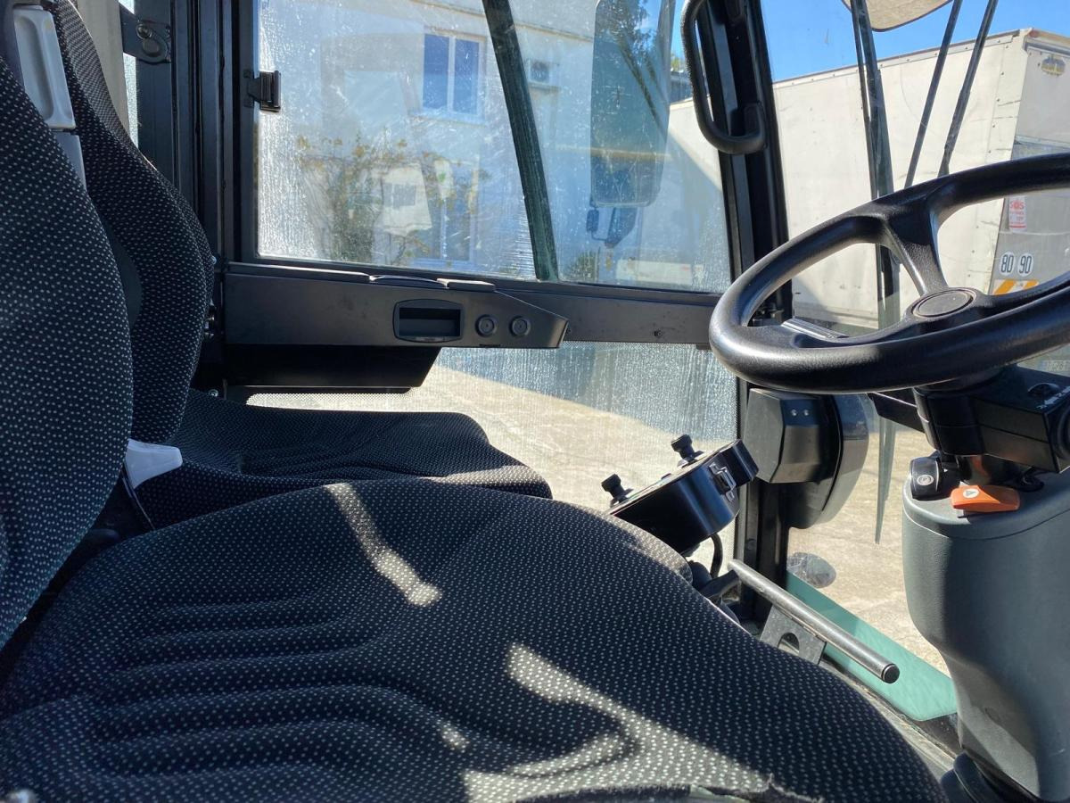 Mathieu Azura MC210 - Măturătoare stradală: Foto 5 Mathieu Azura MC210 - Măturătoare stradală: Foto 5