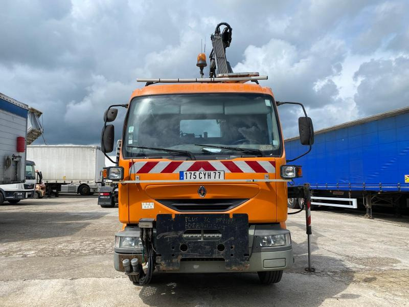 Renault Midlum 180 DCI - Camion basculantă, Camion cu macara: Foto 3 Renault Midlum 180 DCI - Camion basculantă, Camion cu macara: Foto 3
