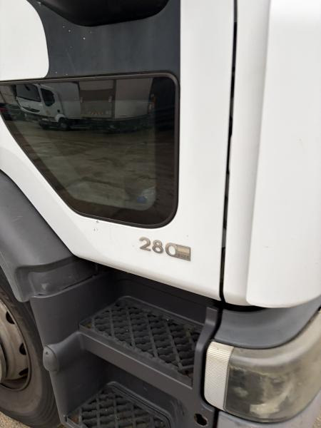 Renault Midlum 280 DXI - Camion cu prelată: Foto 5 Renault Midlum 280 DXI - Camion cu prelată: Foto 5