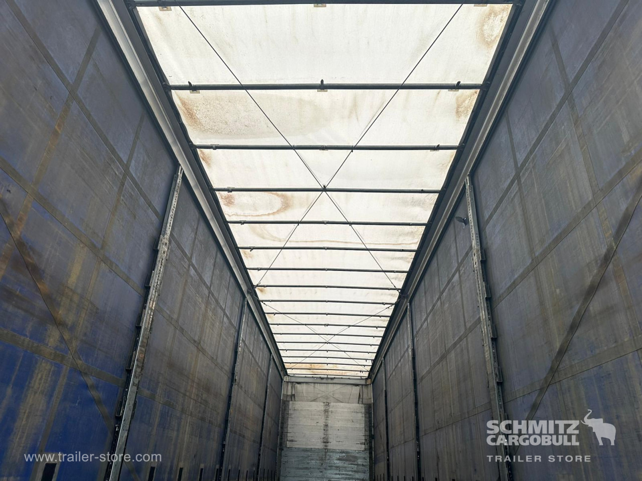 SCHMITZ Curtainsider Mega - Semiremorcă prelată: Foto 5 SCHMITZ Curtainsider Mega - Semiremorcă prelată: Foto 5