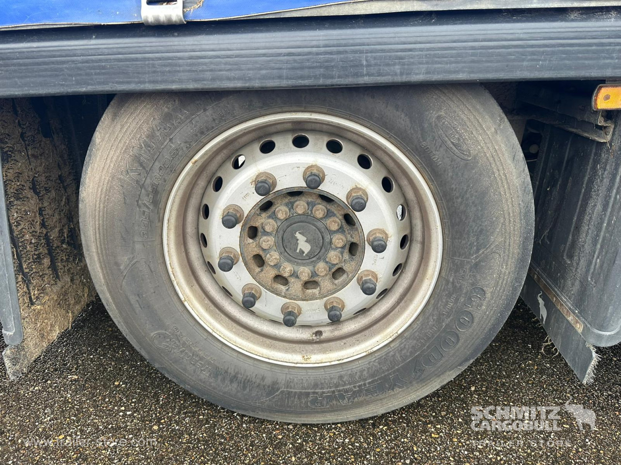 SCHMITZ Curtainsider Mega - Semiremorcă prelată: Foto 3 SCHMITZ Curtainsider Mega - Semiremorcă prelată: Foto 3