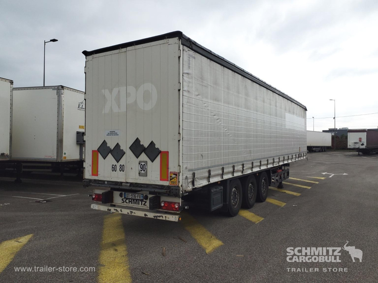 SCHMITZ Curtainsider Standard - Semiremorcă prelată: Foto 5 SCHMITZ Curtainsider Standard - Semiremorcă prelată: Foto 5
