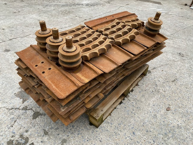 Bodenplatten 750mm - CAT D 6 K/N LGP - Systeme One - 246-5726  - Senila pentru Utilaje constructii: Foto 2 Bodenplatten 750mm - CAT D 6 K/N LGP - Systeme One - 246-5726  - Senila pentru Utilaje constructii: Foto 2