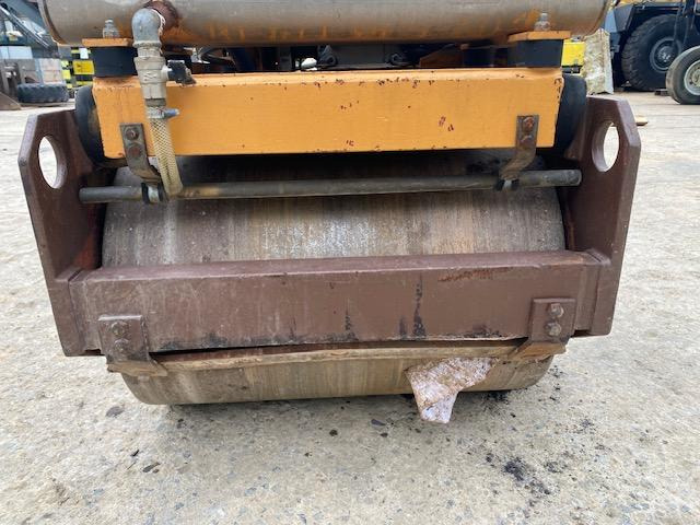 Mini cilindru compactor Case Vibromax W 70: Foto 13 Mini cilindru compactor Case Vibromax W 70: Foto 13