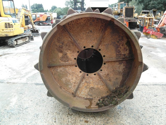 Hanomag 44 C + 55 C - Piese cale de rulare pentru Utilaje constructii: Foto 5 Hanomag 44 C + 55 C - Piese cale de rulare pentru Utilaje constructii: Foto 5