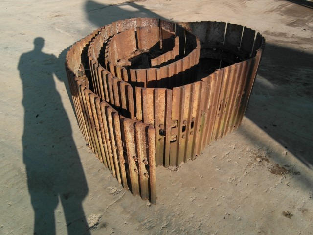 Liebherr R 912 - Senila pentru Utilaje constructii: Foto 1 Liebherr R 912 - Senila pentru Utilaje constructii: Foto 1