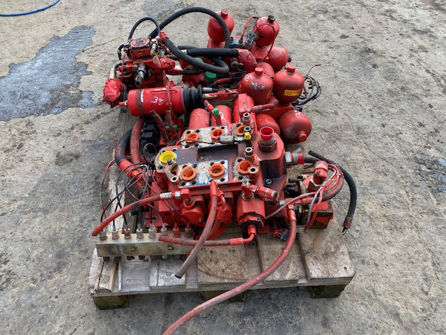 2426877 - O&K L45 - Piesă de schimb pentru Utilaje constructii: Foto 3 2426877 - O&K L45 - Piesă de schimb pentru Utilaje constructii: Foto 3