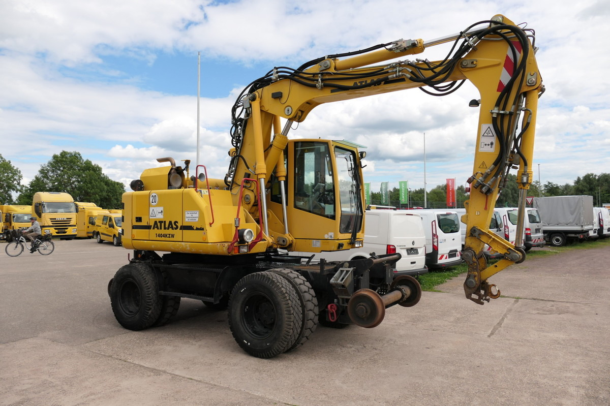 ATLAS 1404 K ZW Zweiwegebagger AHK - Excavator pe roţi: Foto 1 ATLAS 1404 K ZW Zweiwegebagger AHK - Excavator pe roţi: Foto 1