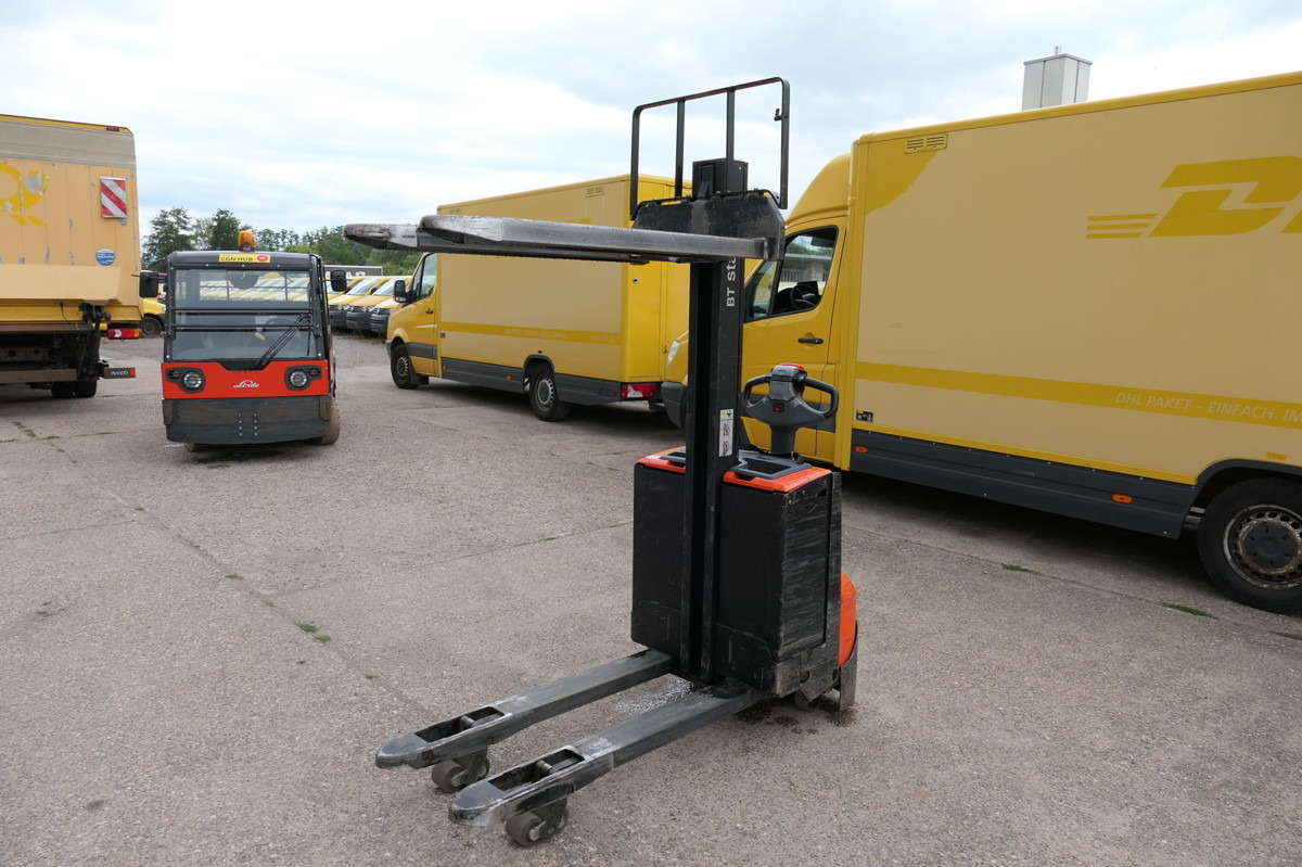 BT SWE 080L Batterie 24/2021 - Transpalet manual: Foto 3 BT SWE 080L Batterie 24/2021 - Transpalet manual: Foto 3