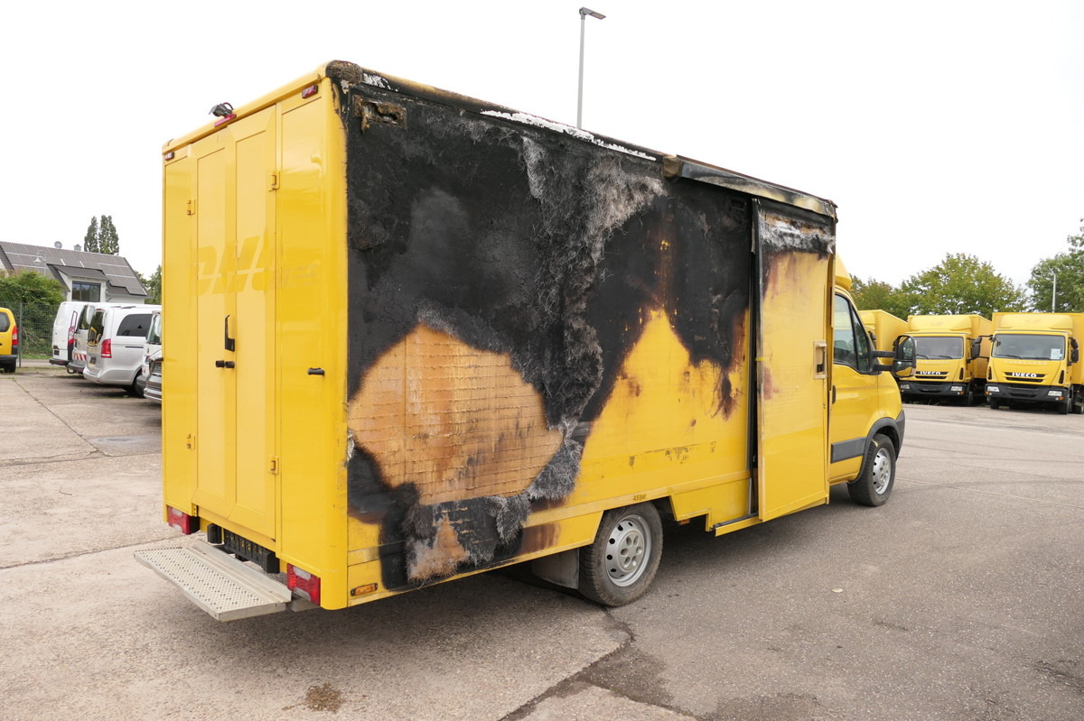 IVECO Daily 35 S11 C30C AUTOMATIK KAMERA MAXI Regale D - Autoutilitară box: Foto 3 IVECO Daily 35 S11 C30C AUTOMATIK KAMERA MAXI Regale D - Autoutilitară box: Foto 3