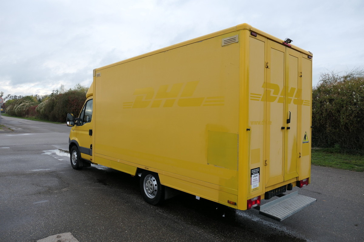 IVECO Daily 35 S11 C30C AUTOMATIK KAMERA MAXI Regale L - Autoutilitară box: Foto 4 IVECO Daily 35 S11 C30C AUTOMATIK KAMERA MAXI Regale L - Autoutilitară box: Foto 4