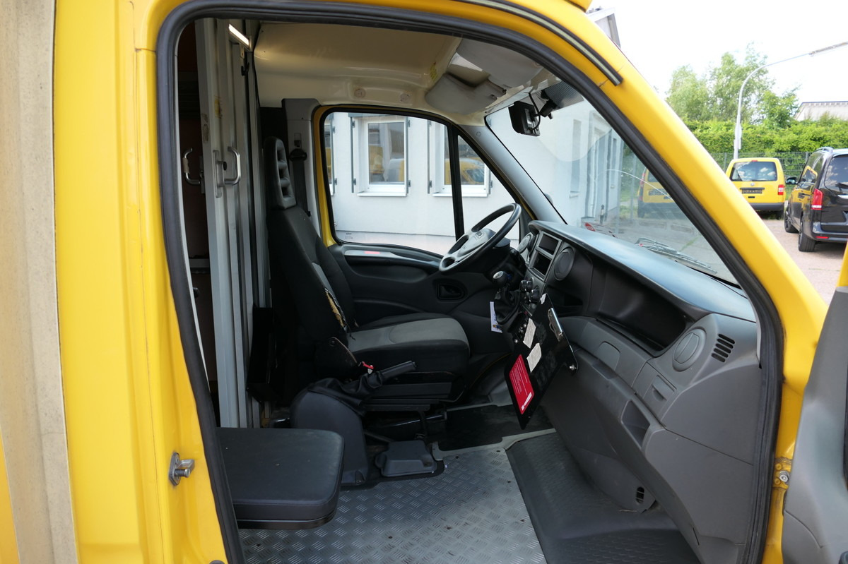 IVECO Daily 35 S11 C30C AUTOMATIK KAMERA MAXI Regale L - Autoutilitară box: Foto 5 IVECO Daily 35 S11 C30C AUTOMATIK KAMERA MAXI Regale L - Autoutilitară box: Foto 5