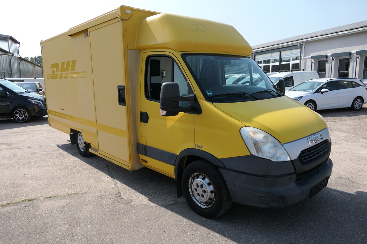 IVECO Daily 35 S11 C30C AUTOMATIK KAMERA Regale LUFT D - Autoutilitară box: Foto 1 IVECO Daily 35 S11 C30C AUTOMATIK KAMERA Regale LUFT D - Autoutilitară box: Foto 1