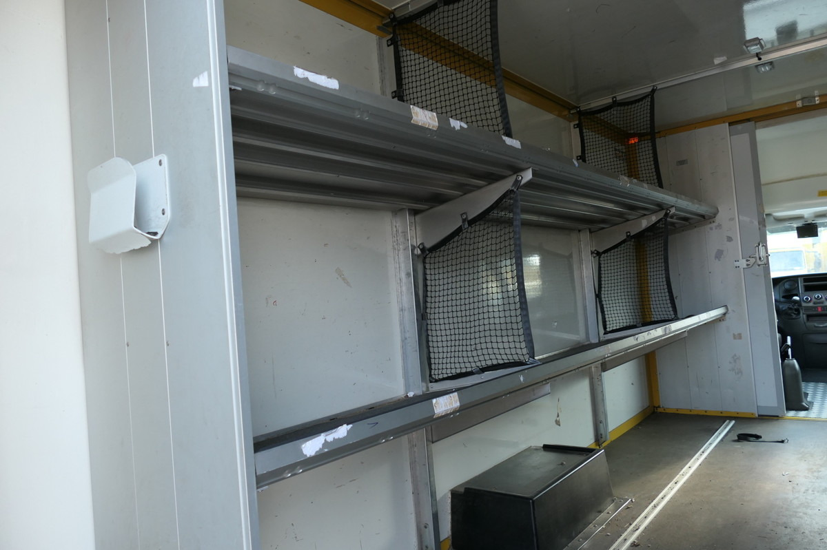 IVECO Daily 35 S11 C30C AUTOMATIK KAMERA Regale LUFT D - Autoutilitară box: Foto 5 IVECO Daily 35 S11 C30C AUTOMATIK KAMERA Regale LUFT D - Autoutilitară box: Foto 5