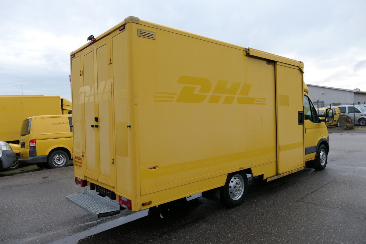 IVECO Daily 35 S11 C30C AUTOMATIK KAMERA Regale LUFT D - Autoutilitară box: Foto 3 IVECO Daily 35 S11 C30C AUTOMATIK KAMERA Regale LUFT D - Autoutilitară box: Foto 3