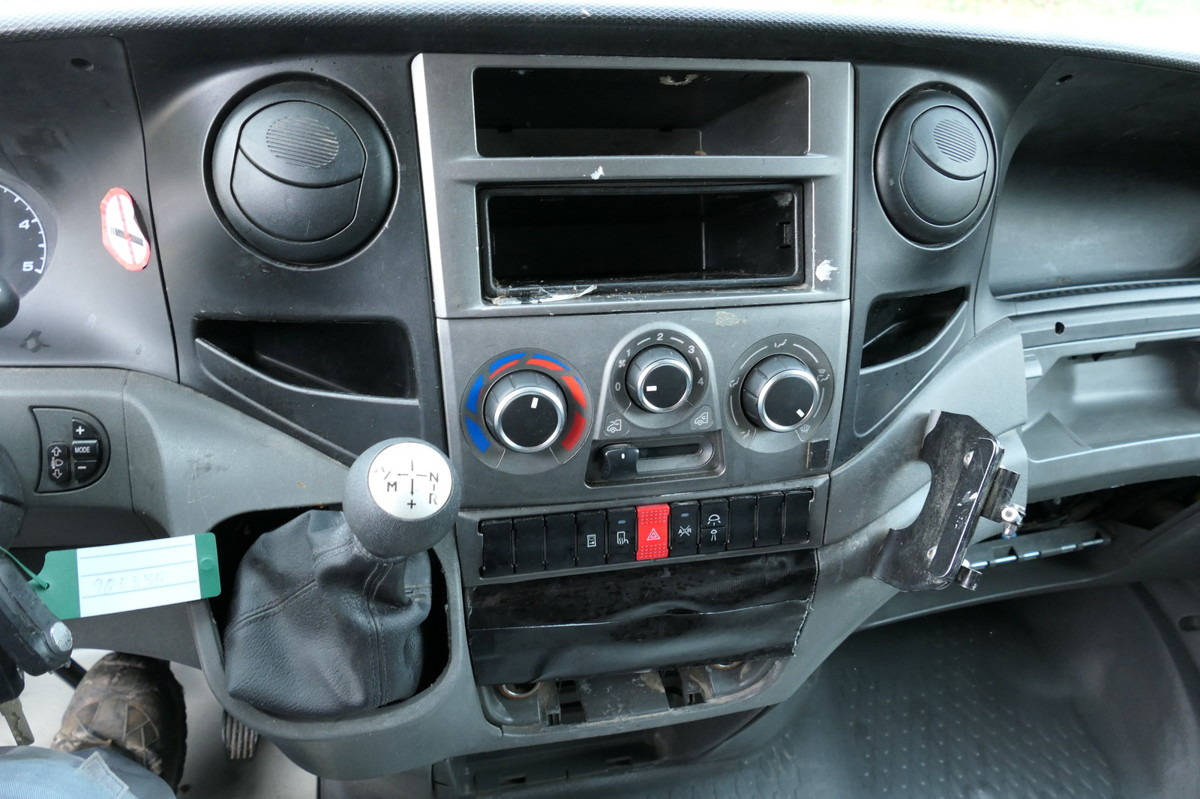 Leasing de IVECO Daily 35 S11 C30C AUTOMATIK KAMERA Regale LUFT-E IVECO Daily 35 S11 C30C AUTOMATIK KAMERA Regale LUFT-E: Foto 10