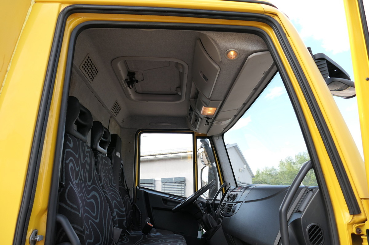 IVECO EuroCargo ML 120 E28/P AHK LBW Koffer 7,00x2,44x - Camion furgon: Foto 5 IVECO EuroCargo ML 120 E28/P AHK LBW Koffer 7,00x2,44x - Camion furgon: Foto 5