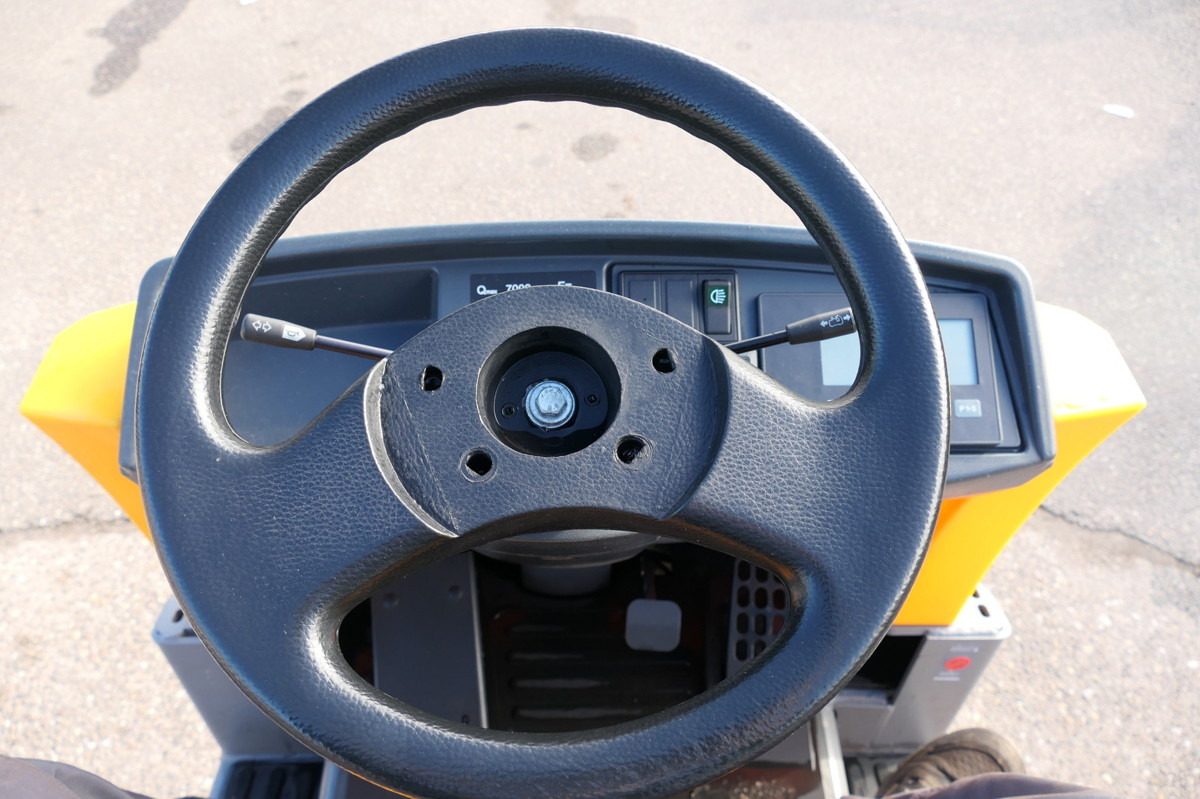 Tractor electric JUNGHEINRICH EZS 570 Schlepper: Foto 8