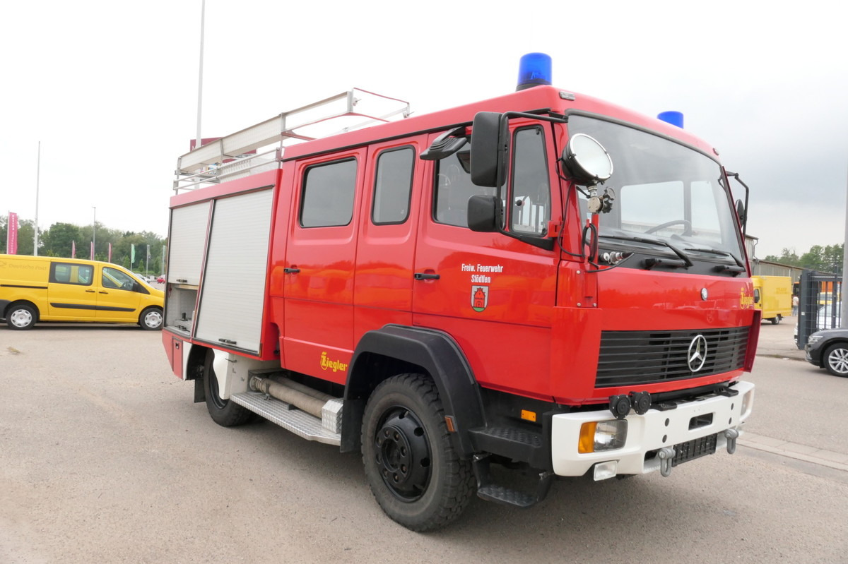MERCEDES-BENZ 917 AF LF8/6 Feuerwehrfahrzeug - Autospeciala de stins incendii: Foto 1 MERCEDES-BENZ 917 AF LF8/6 Feuerwehrfahrzeug - Autospeciala de stins incendii: Foto 1