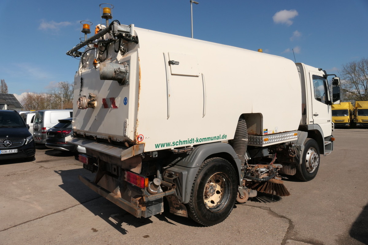 MERCEDES-BENZ Atego 1518 LKO 4x2 - Măturătoare stradală: Foto 5 MERCEDES-BENZ Atego 1518 LKO 4x2 - Măturătoare stradală: Foto 5