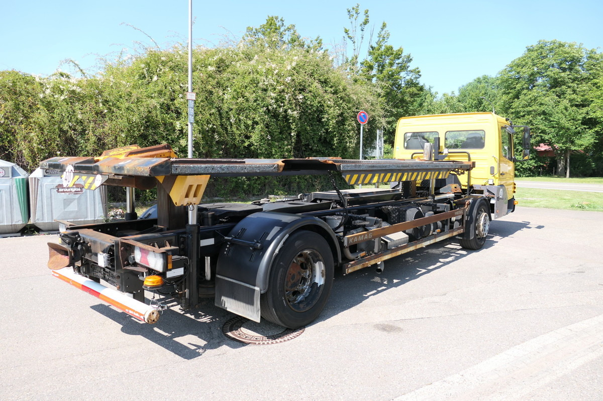 MERCEDES-BENZ KAMAG WBH 25 Wiesel Sattelkupplung Umsetzfahrz. - Camion transport containere/ Swap body: Foto 1 MERCEDES-BENZ KAMAG WBH 25 Wiesel Sattelkupplung Umsetzfahrz. - Camion transport containere/ Swap body: Foto 1