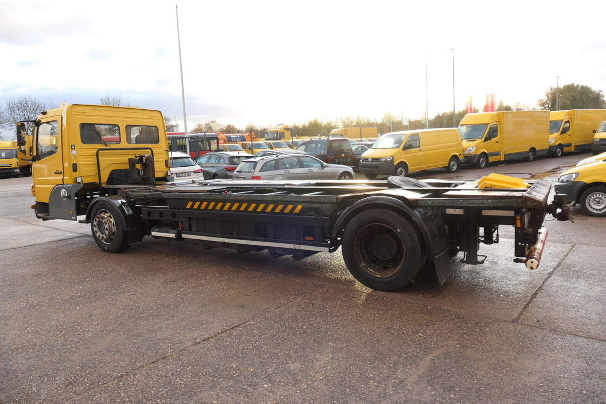 MERCEDES-BENZ KAMAG WBH 25 Wiesel Terberg Umsetzfahrz. Sattelk - Camion transport containere/ Swap body: Foto 5 MERCEDES-BENZ KAMAG WBH 25 Wiesel Terberg Umsetzfahrz. Sattelk - Camion transport containere/ Swap body: Foto 5