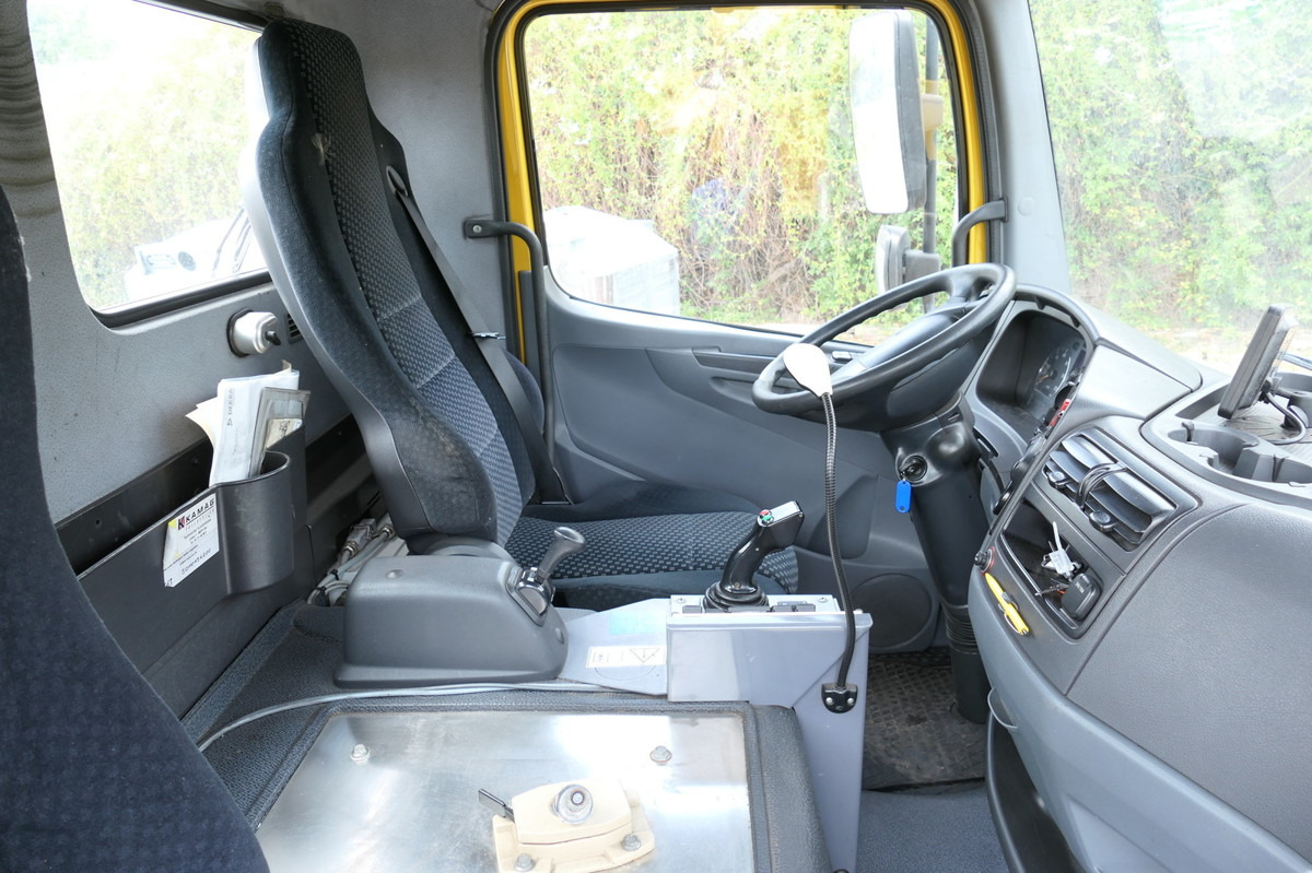 Leasing de MERCEDES-BENZ KAMAG WBH 25 Wiesel Terberg Umsetzfahrz. Sattelk MERCEDES-BENZ KAMAG WBH 25 Wiesel Terberg Umsetzfahrz. Sattelk: Foto 9