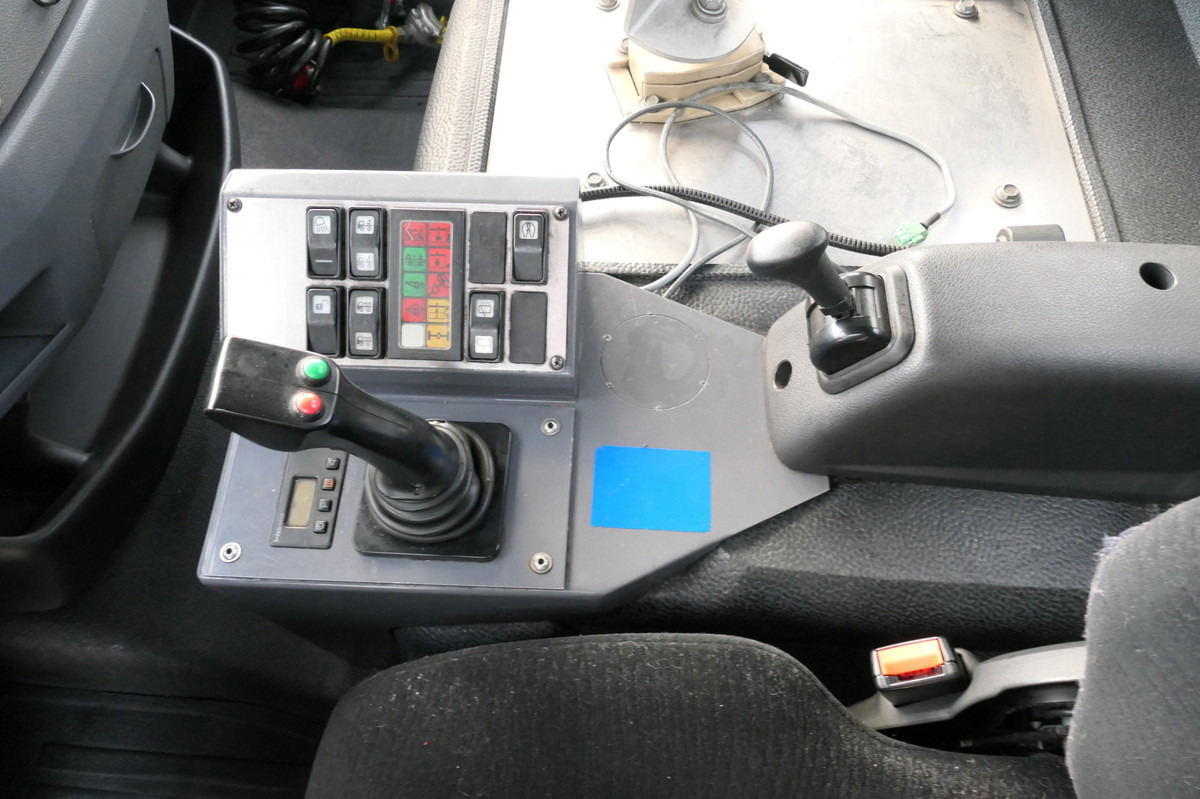 Leasing de MERCEDES-BENZ KAMAG WBH 25 Wiesel Terberg Umsetzfahrz. Sattelk MERCEDES-BENZ KAMAG WBH 25 Wiesel Terberg Umsetzfahrz. Sattelk: Foto 14 Leasing de MERCEDES-BENZ KAMAG WBH 25 Wiesel Terberg Umsetzfahrz. Sattelk MERCEDES-BENZ KAMAG WBH 25 Wiesel Terberg Umsetzfahrz. Sattelk: Foto 14