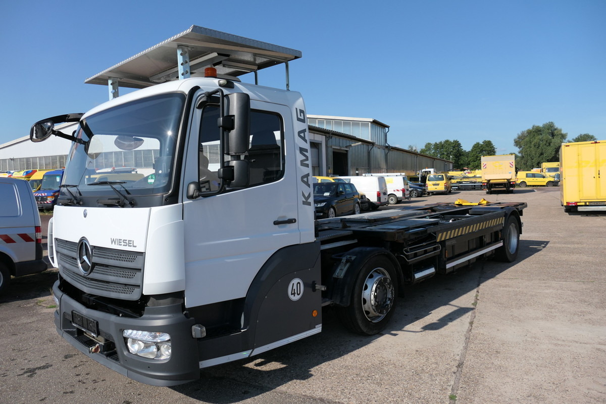 MERCEDES-BENZ Kamag Wiesel WBH 25 Wiesel Umsetzfahrzeug - Camion transport containere/ Swap body: Foto 1 MERCEDES-BENZ Kamag Wiesel WBH 25 Wiesel Umsetzfahrzeug - Camion transport containere/ Swap body: Foto 1