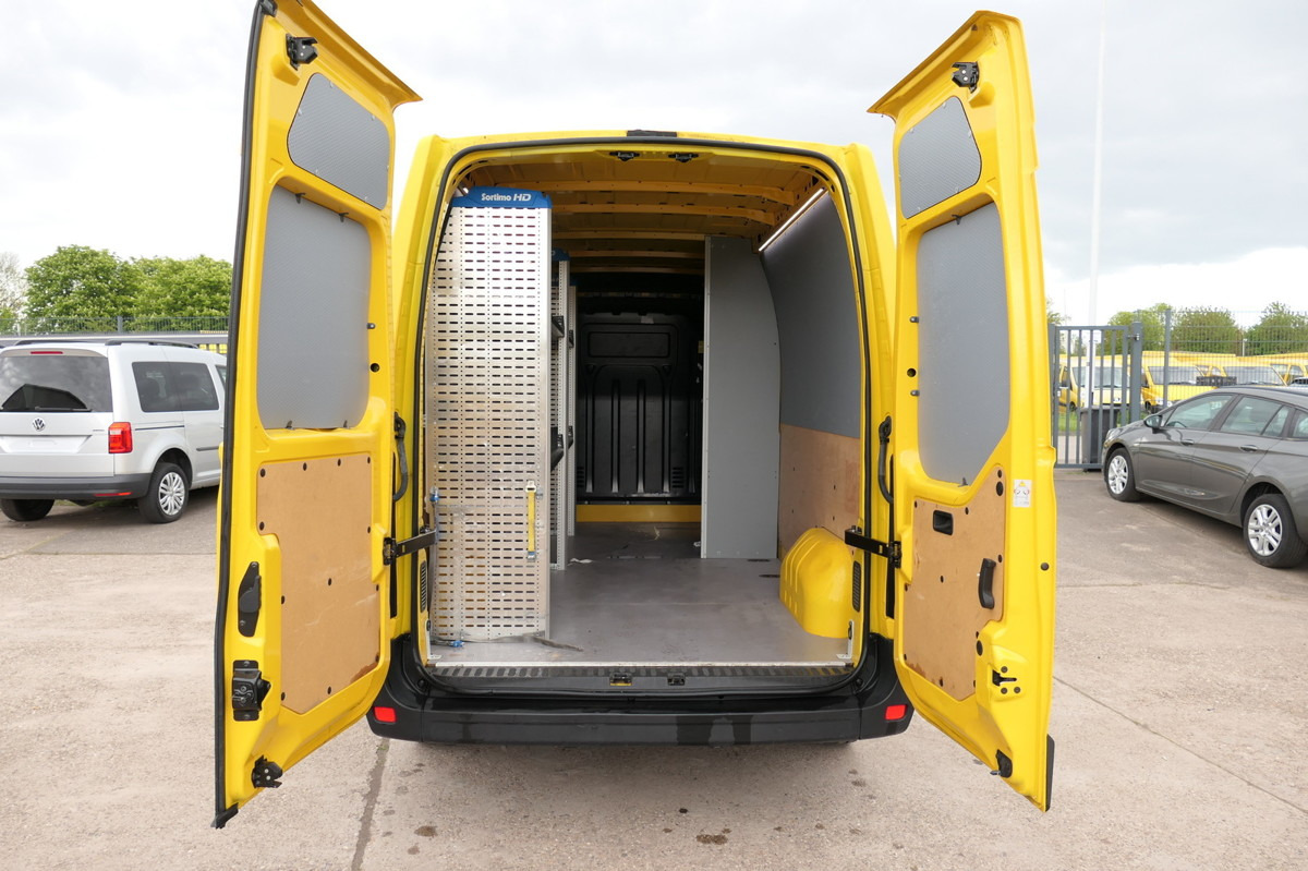 RENAULT Master 130 dCi L3H2 Euro6 COC KLIMA Regal - Dubă: Foto 1 RENAULT Master 130 dCi L3H2 Euro6 COC KLIMA Regal - Dubă: Foto 1