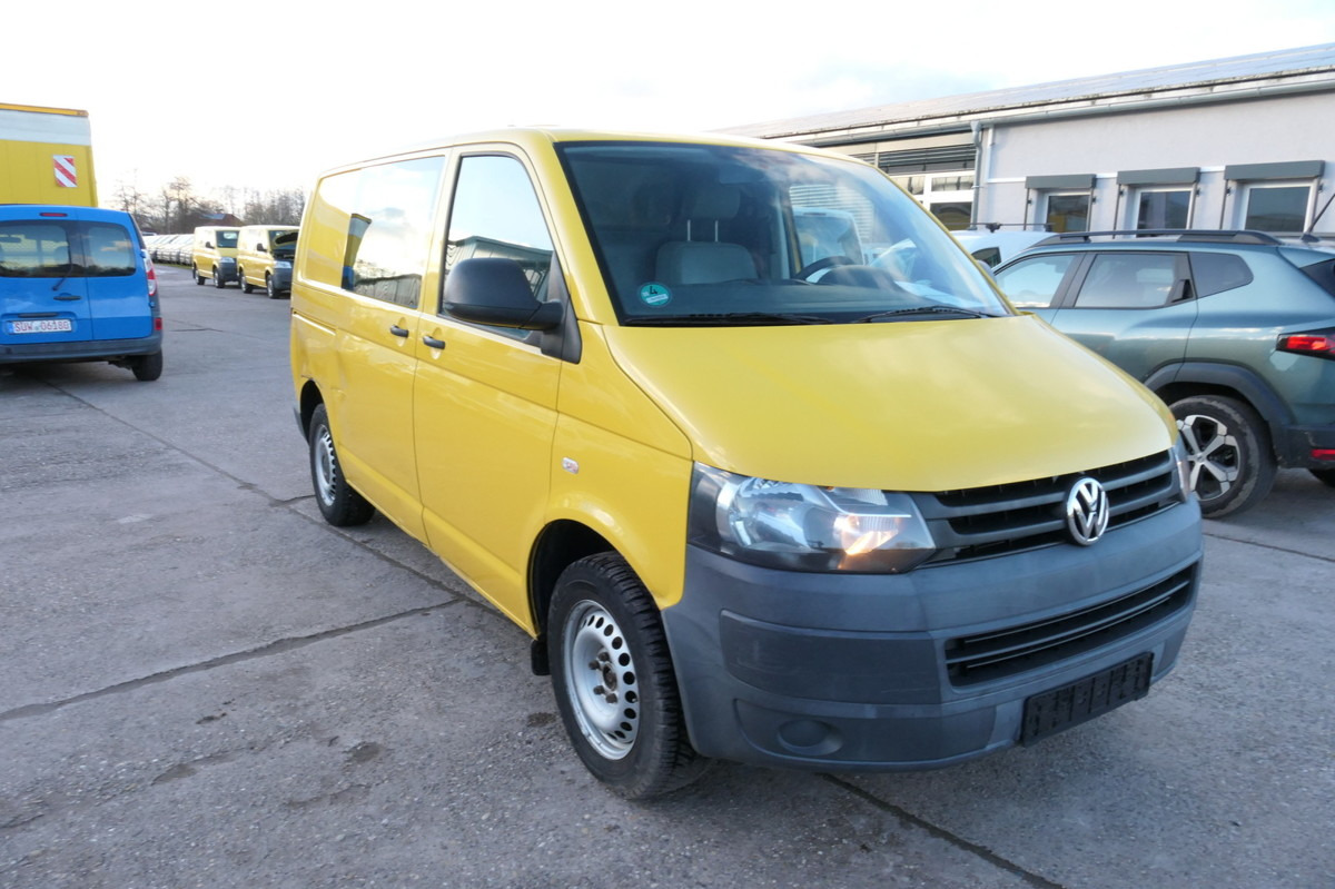 VW T5 Transporter 1.9 TDI PARKTRONIK 2xSCHIEBETÜR - Autoutilitară compactă: Foto 3 VW T5 Transporter 1.9 TDI PARKTRONIK 2xSCHIEBETÜR - Autoutilitară compactă: Foto 3