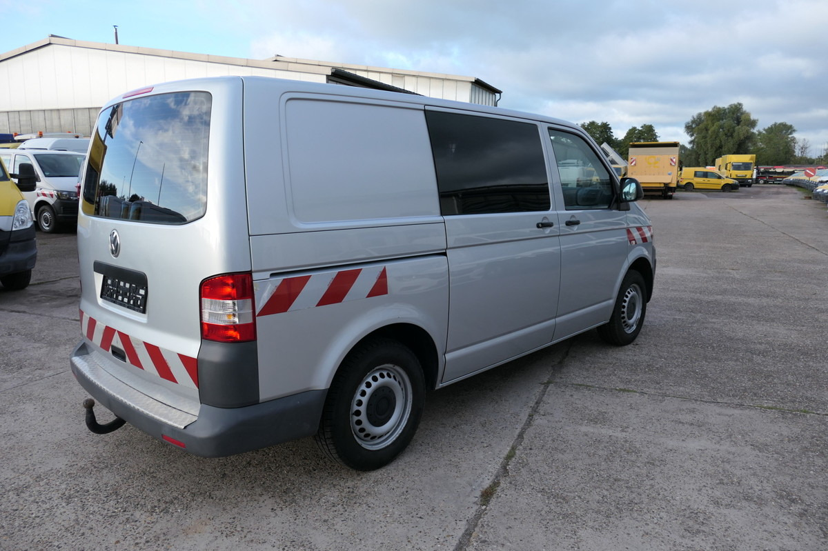 VW T5 Transporter 2.0 TDI KLIMA AHK Werkstatteinbau - Autoutilitară compactă: Foto 4 VW T5 Transporter 2.0 TDI KLIMA AHK Werkstatteinbau - Autoutilitară compactă: Foto 4