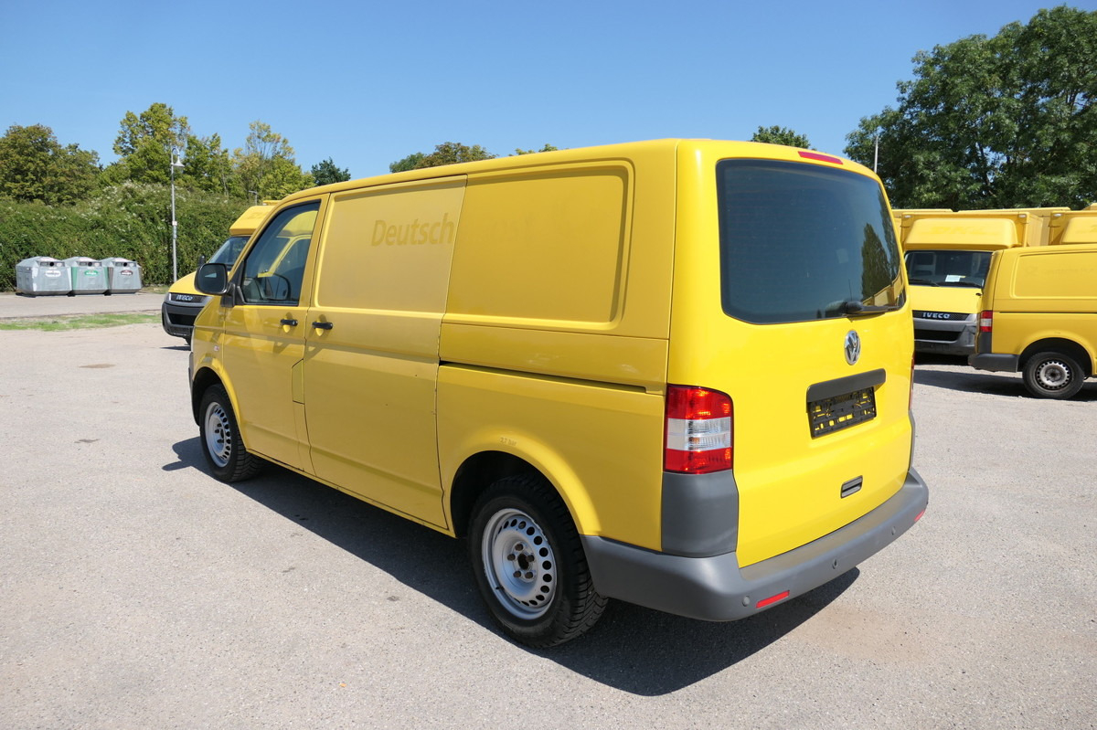 VW T5 Transporter 2.0 TDI PARKTRONIK EURO-5 2xSCHIE - Autoutilitară compactă: Foto 5 VW T5 Transporter 2.0 TDI PARKTRONIK EURO-5 2xSCHIE - Autoutilitară compactă: Foto 5