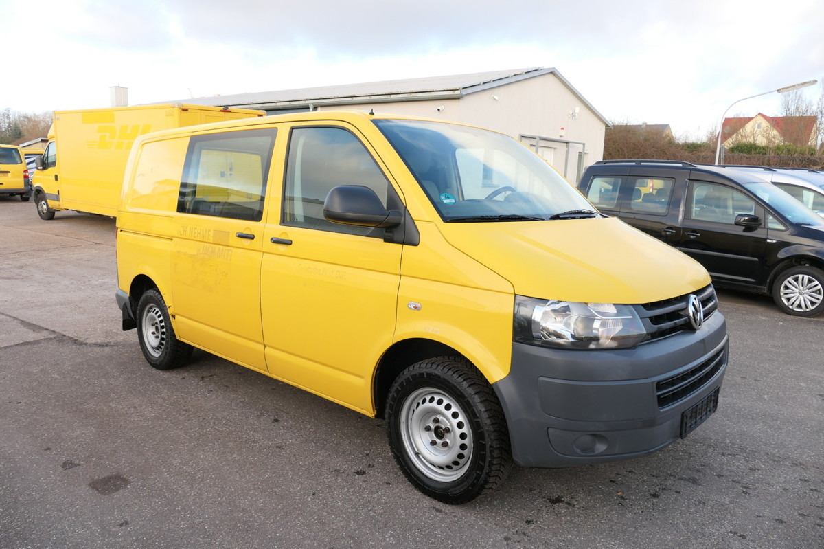 VW T5 Transporter 2.0 TDI PARKTRONIK EURO-5 2xSCHIE - Autoutilitară compactă: Foto 3 VW T5 Transporter 2.0 TDI PARKTRONIK EURO-5 2xSCHIE - Autoutilitară compactă: Foto 3