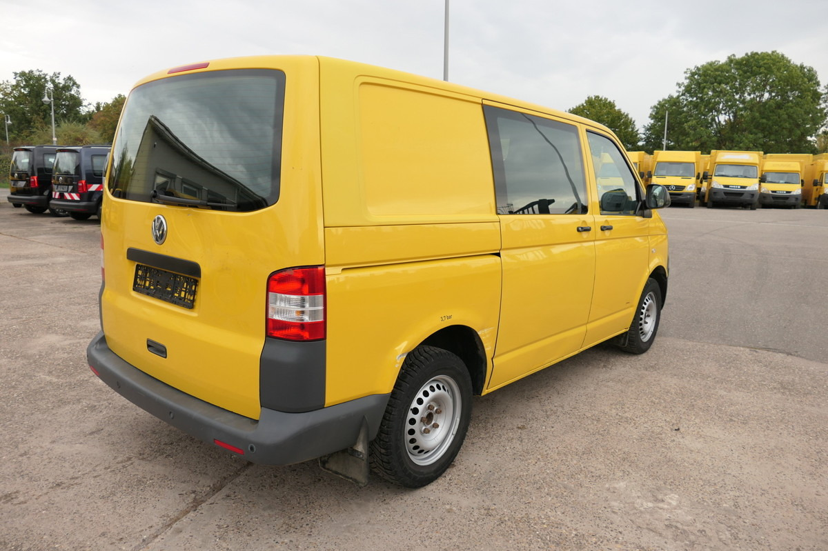 VW T5 Transporter 2.0 TDI PARKTRONIK EURO-5 2xSCHIE - Autoutilitară compactă: Foto 4 VW T5 Transporter 2.0 TDI PARKTRONIK EURO-5 2xSCHIE - Autoutilitară compactă: Foto 4