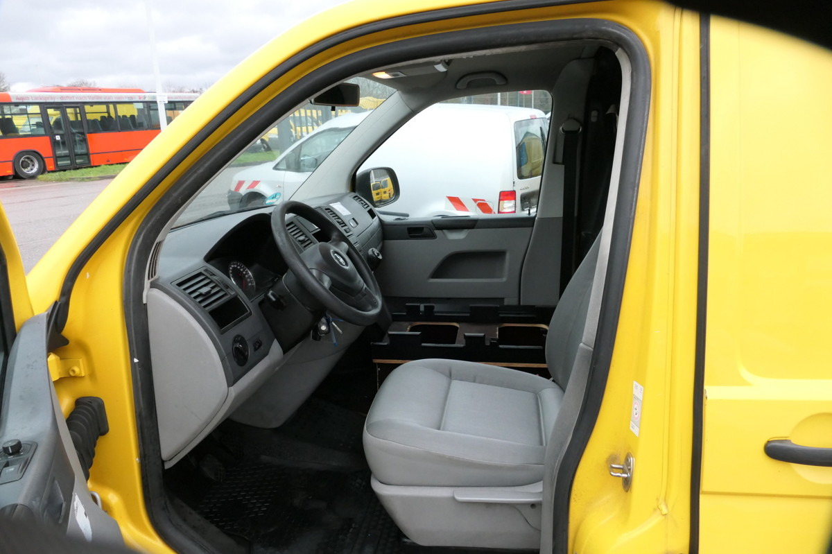 Autoutilitară compactă VW T5 Transporter 2.0 TDI PARKTRONIK EURO-5 2xSCHIE: Foto 9
