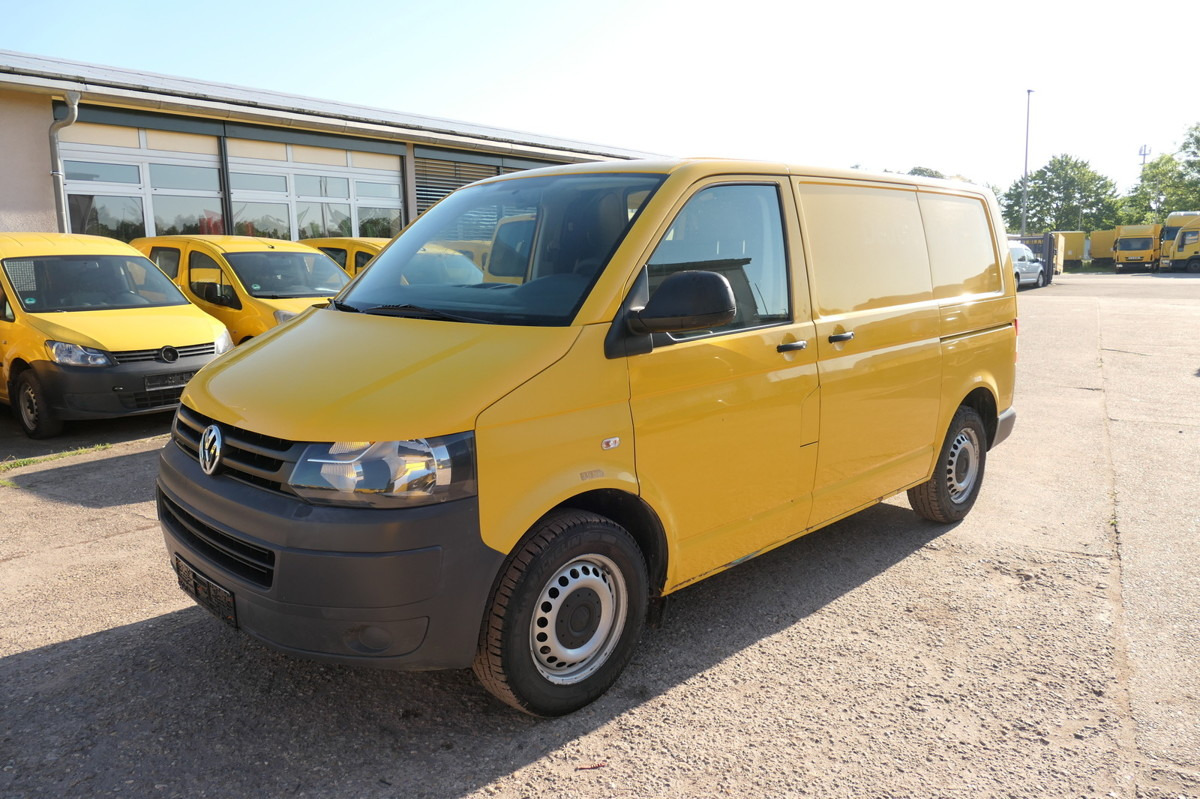 VW T5 Transporter 2.0 TDI PARKTRONIK EURO-5 2xSCHIE - Autoutilitară compactă: Foto 3 VW T5 Transporter 2.0 TDI PARKTRONIK EURO-5 2xSCHIE - Autoutilitară compactă: Foto 3