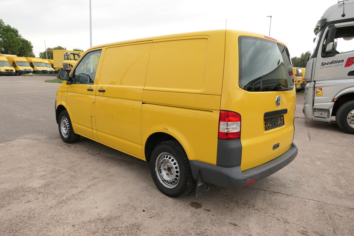 VW T5 Transporter 2.0 TDI PARKTRONIK EURO-5 2xSCHIE - Autoutilitară compactă: Foto 5 VW T5 Transporter 2.0 TDI PARKTRONIK EURO-5 2xSCHIE - Autoutilitară compactă: Foto 5
