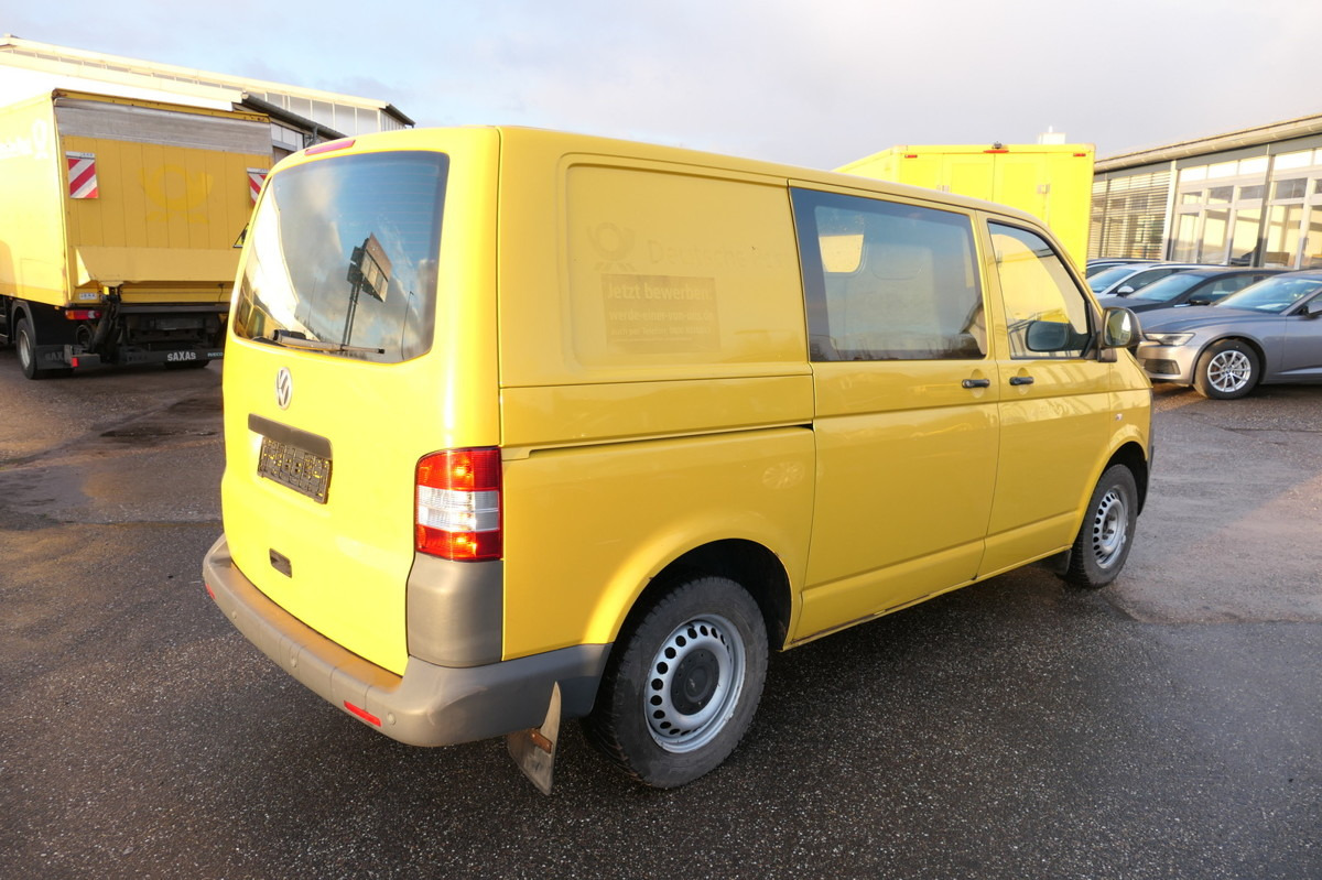 VW T5 Transporter 2.0 TDI PARKTRONIK EURO-5 2xSCHIE - Autoutilitară compactă: Foto 4 VW T5 Transporter 2.0 TDI PARKTRONIK EURO-5 2xSCHIE - Autoutilitară compactă: Foto 4