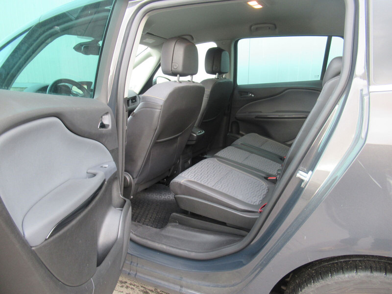 Automobil Opel Zafira Touren: Foto 9 Automobil Opel Zafira Touren: Foto 9