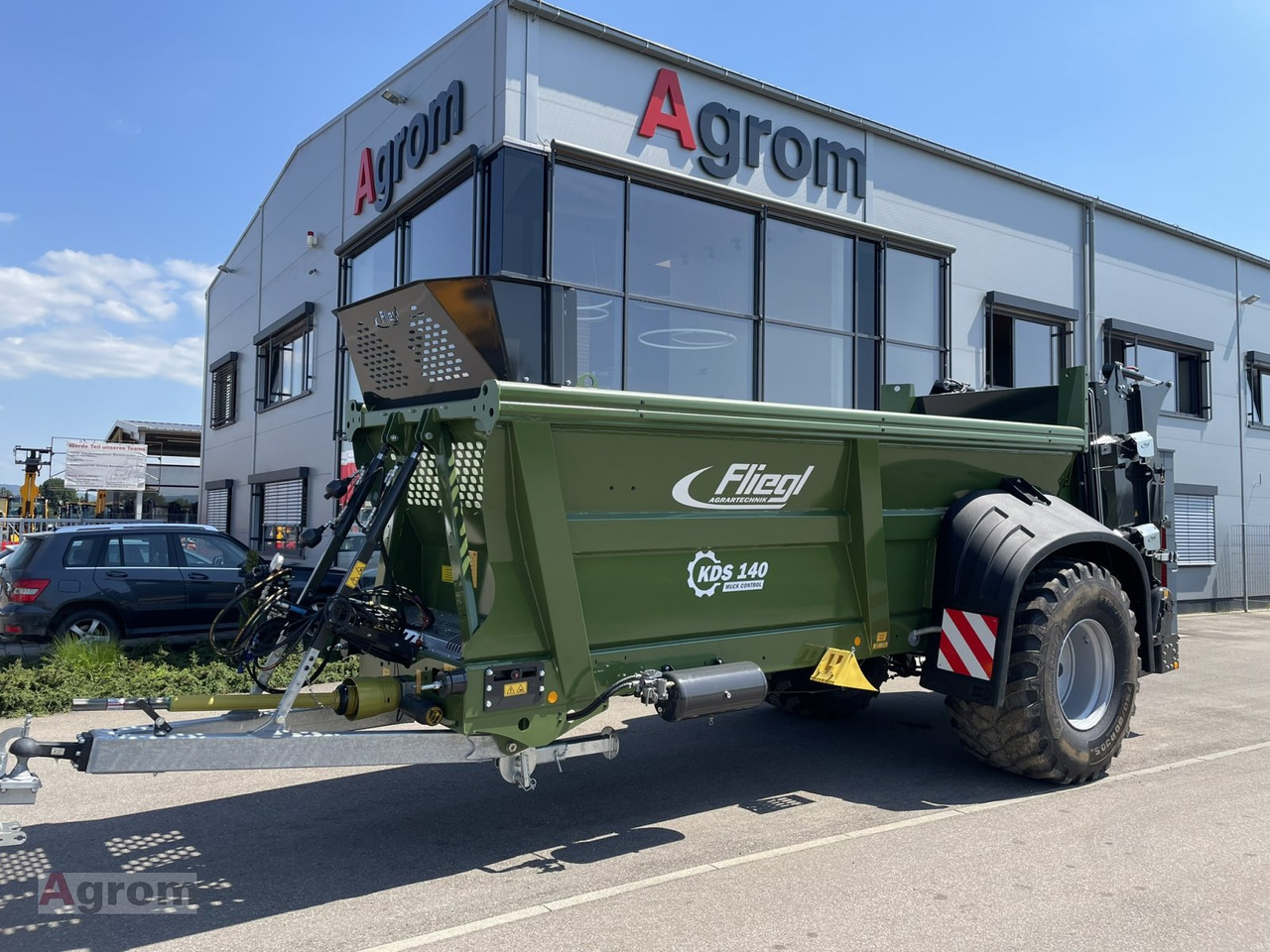 Fliegl KDS 140 Muck Control - Maşină de împrăştiat gunoi de grajd: Foto 1 Fliegl KDS 140 Muck Control - Maşină de împrăştiat gunoi de grajd: Foto 1