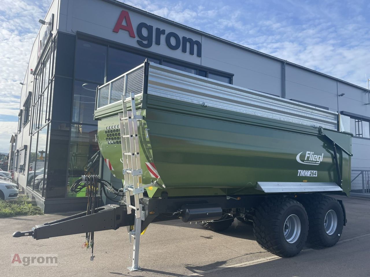 Fliegl TMK 264 FOX - Remorcă autobasculantă agricolă: Foto 1 Fliegl TMK 264 FOX - Remorcă autobasculantă agricolă: Foto 1