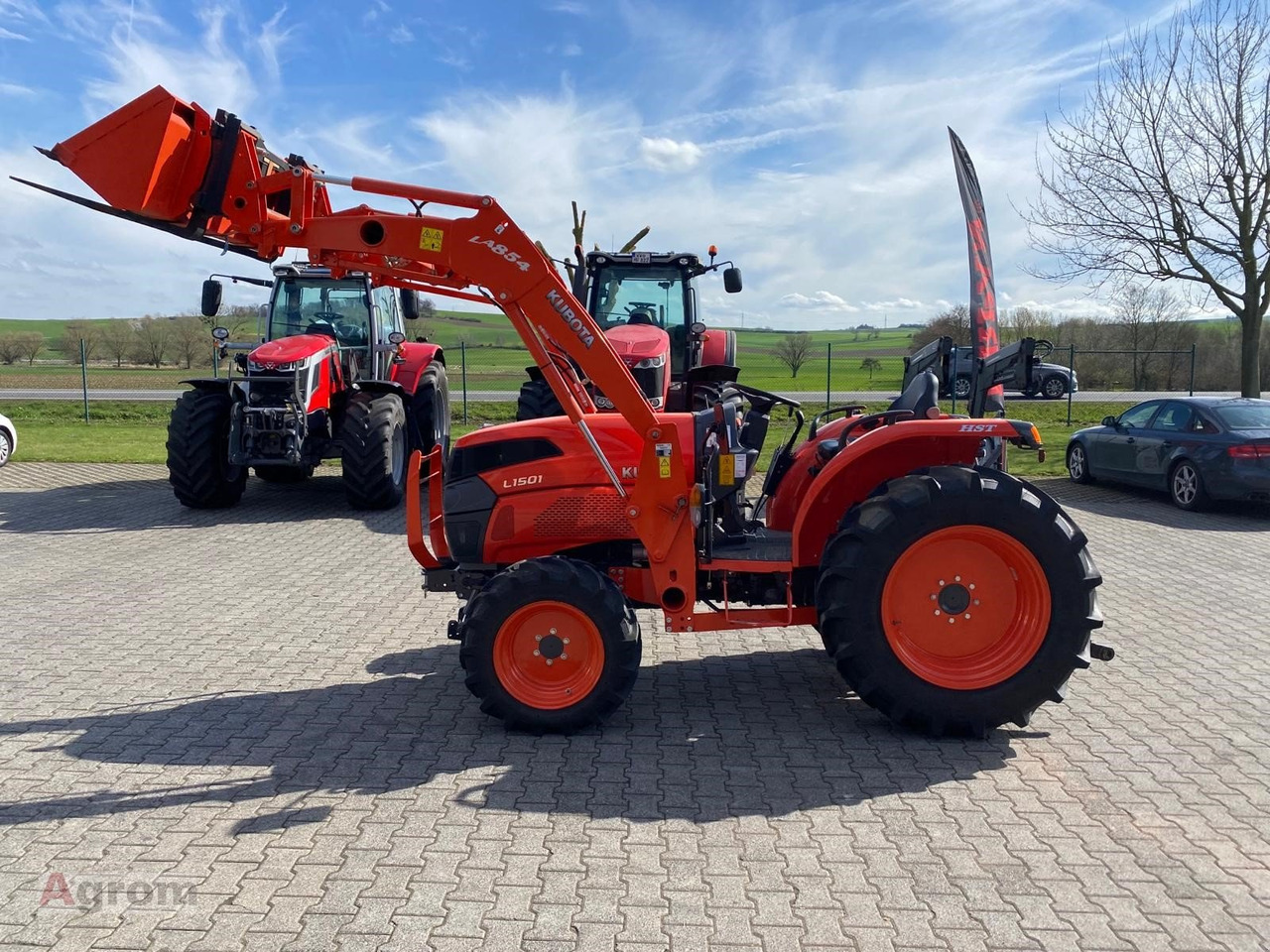 Kubota L 1501 - Tractor agricol: Foto 1 Kubota L 1501 - Tractor agricol: Foto 1