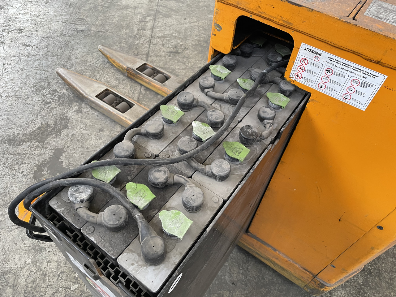 OM SRP 5350 - Electrostivuitor: Foto 5 OM SRP 5350 - Electrostivuitor: Foto 5