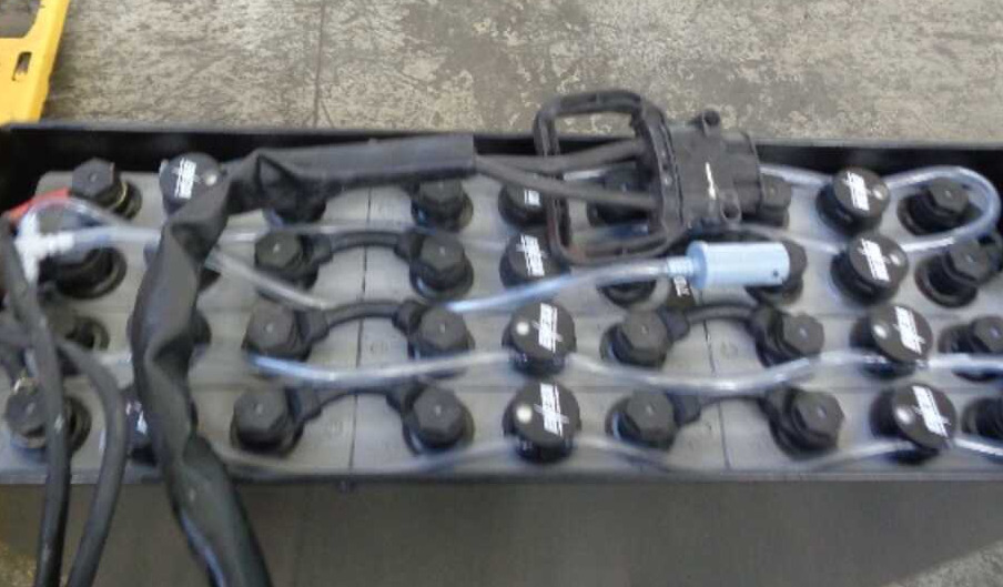 OM TL 18 AC (BATTERIA 2019) - Transpalet manual: Foto 3 OM TL 18 AC (BATTERIA 2019) - Transpalet manual: Foto 3