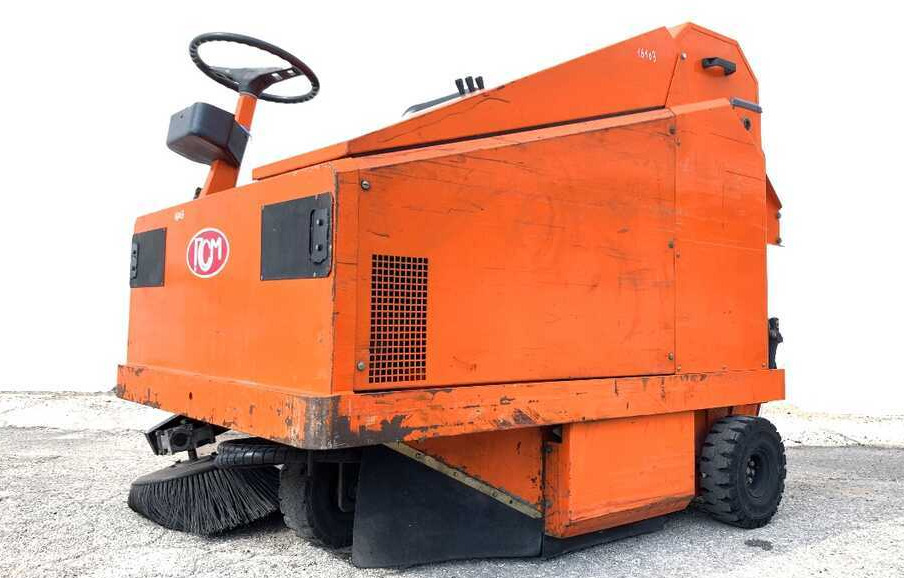 RCM T 9000 TD/1 - Mașină de măturat industrială: Foto 5 RCM T 9000 TD/1 - Mașină de măturat industrială: Foto 5