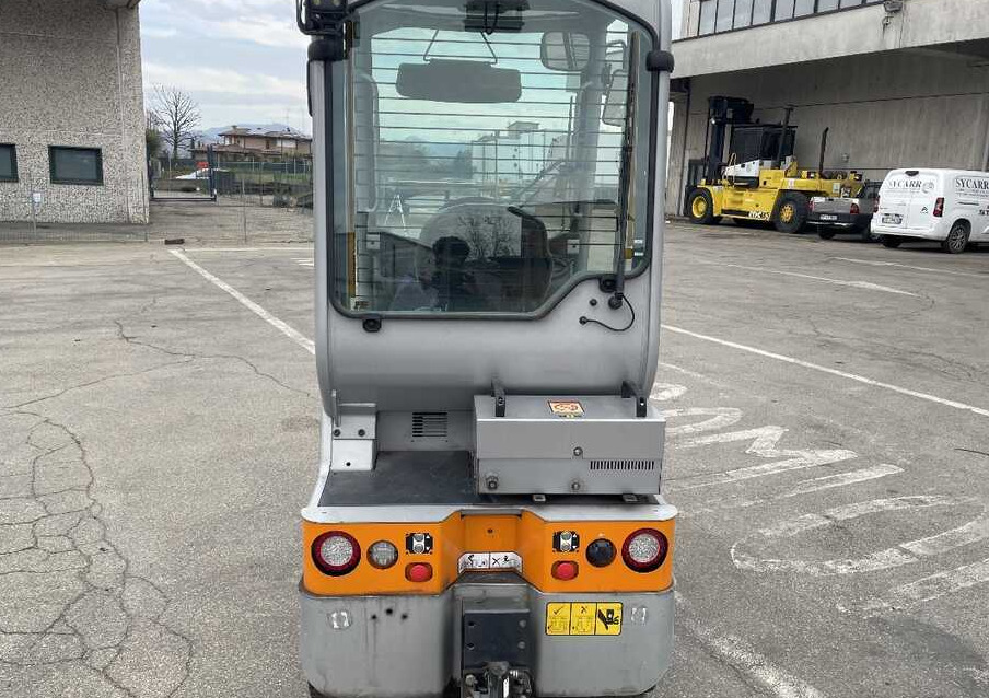 Still LTX 70 (700 ore di lavoro) - Tractor electric: Foto 3 Still LTX 70 (700 ore di lavoro) - Tractor electric: Foto 3